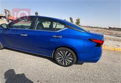 نيسان ألتيما